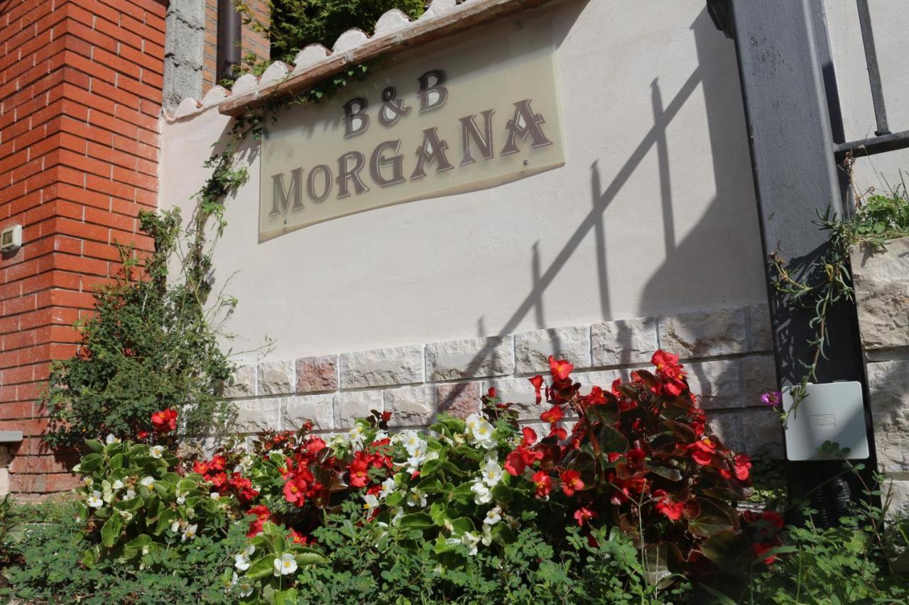 Morgana Bed & Breakfast Castrezatto Bagian luar foto
