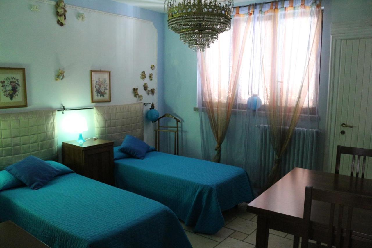 Morgana Bed & Breakfast Castrezatto Bagian luar foto
