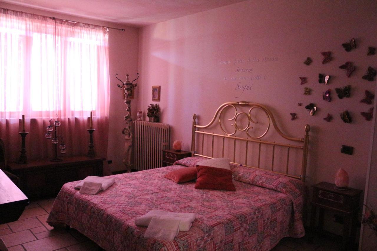 Morgana Bed & Breakfast Castrezatto Bagian luar foto